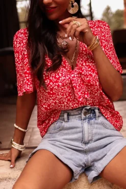 Hot Blouse Anja rouge à fleurs Blouses